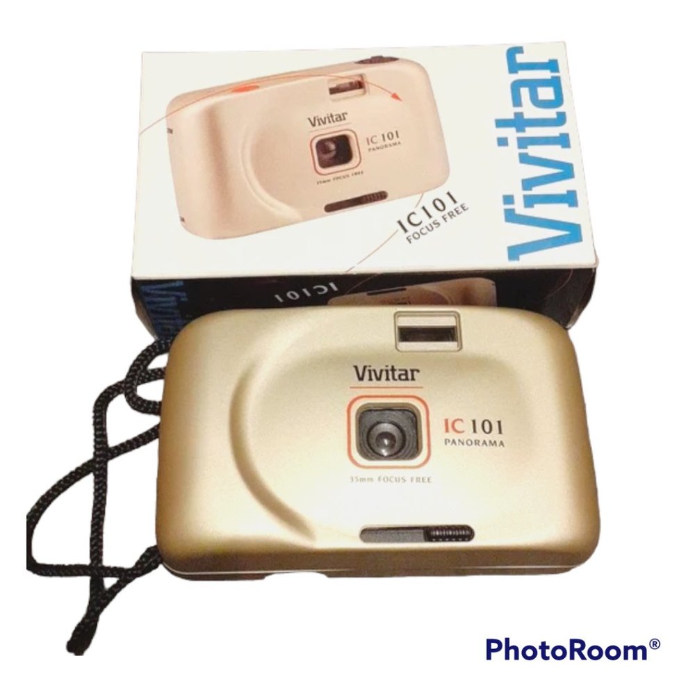 Vintage vivitar IC101 point and shoot film camera with box and manual